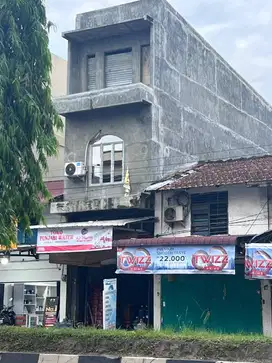 Dijual cepat ruko strategis ditengah kota
