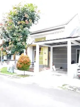 Dikontrakan Rumah Metland Cibitung Cluster Taman Cilandak