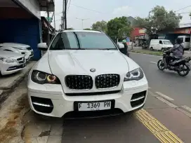 Bmw X6 th 2010 AT siap pakai