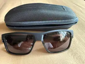 Di jual kacamata pria merk puma sporty jarang pakai