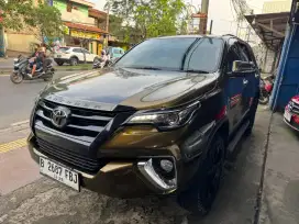 Toyota fortuner diesel VRZ th 2016 AT