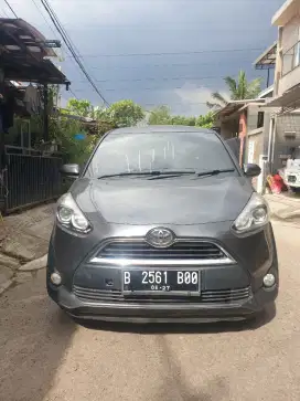 Toyota Sienta 2017 Bensin