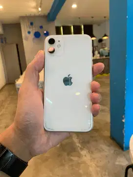 Jual cepat iPhone 11 64gb fullset lengkap