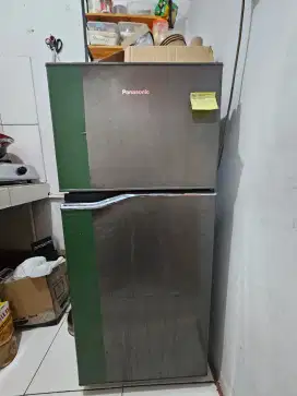 Kulkas 2 pintu rasa new