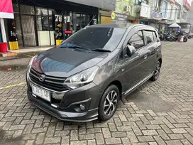 Daihatsu Ayla 1.2 R MT 2017 Abu2 Tua