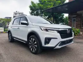 (km14rb) Honda BRV BR-V Prestige sensing 2023