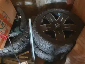 Velg Ballistic R20 Ring 20 + Ban Toyo (Rubicon, Pajero, Fortuner)