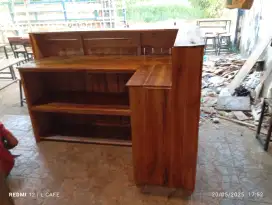 Tempat pembuatan meja cafe ,meja bar ,meja kasir ,meja bulat,meja besi