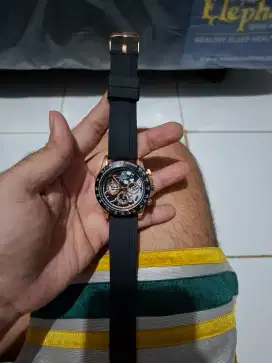Dijual Jam tangan Rolex Olyster Perfetual Cosmograph Mantap.