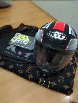 Helm kyt tt course