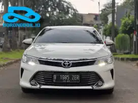 Toyota Camry V 2.5 At 2015 Putih