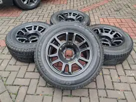 Velg HSR ring 18 lebar 9 pcd. 6x139,7 et. 0 ban bridgestone 265/60 R18