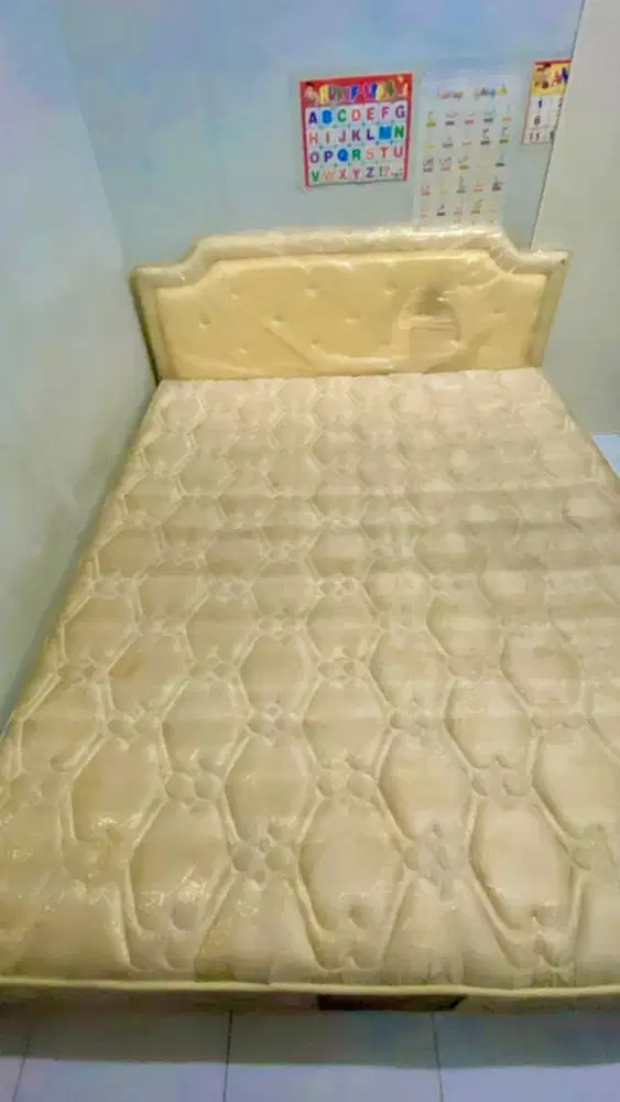 Dijual kasur Central Springbed