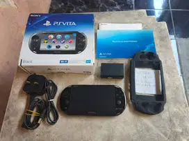 PlayStation PS Vita Slim Black Fullset 8GB 00