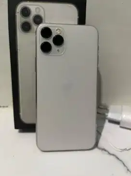 Iphone 11 Pro Silver 256GB fullset Bh 100% Original All Operator