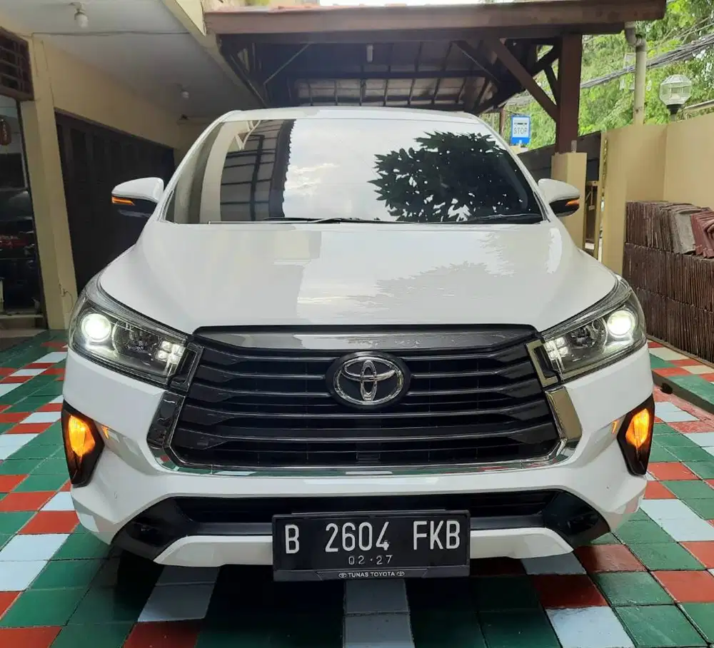 JUAL CEPAT * INNOVA V 2.4 MATIC 2022.