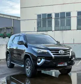 Toyota Fortuner VRZ 4x2 AT Tahun 2017 Pajak 06-2026