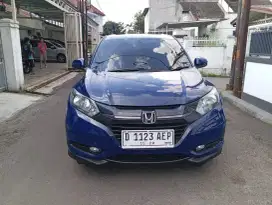 HR-V s manual 2016