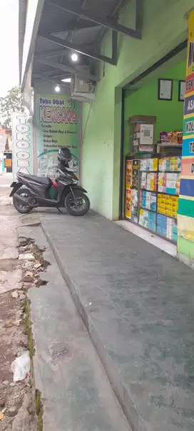 Kontrakan plus Ruko pinggir jalan pusat kota Bekasi
