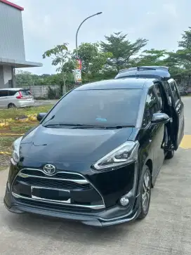 Jual Toyota Sienta Type Q 1.5 Th 2017