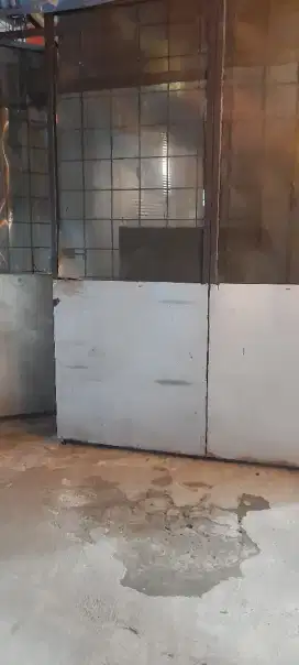 Di jual pintu kerangkeng besi toko 4 daun lebar -+ 3.8Meter