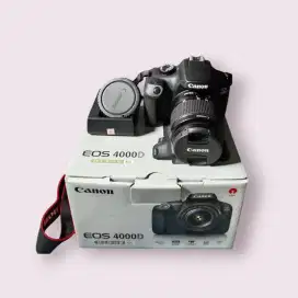 Camera Canon EOS 4000D