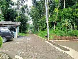 TANAH SHM LT.688 m²