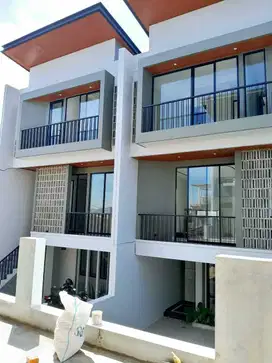 Super Murah, Rumah mewah lokasi strategis di jagakarsa