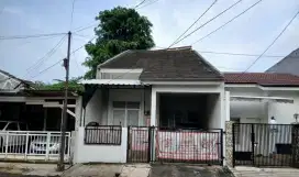 Dijual Rumah Tinggal, di Bintaro Sektor 3A