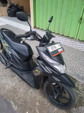 Honda Beastreet black