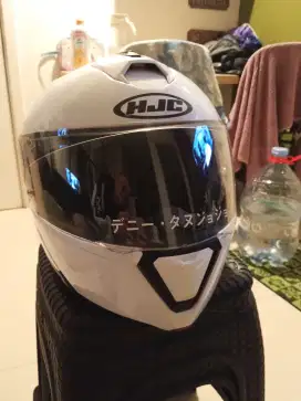 Dijual helm hjc