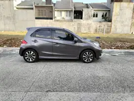 jual Honda Brio RS MT TH 2017 TANGAN 1 DARI BARU