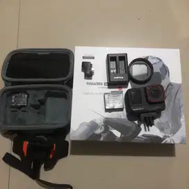 Insta 360 ace pro motovlog edition insta360