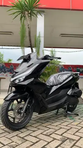HONDA PCX 160 CBS BLACK
