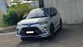 Km14 ribu toyota raize turbo gr sport tss cvt two tone 2023 silver