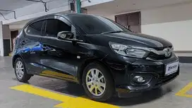 TDP 7,JT Honda Brio Satya 1.2 E Bensin-MT Hitam 2021