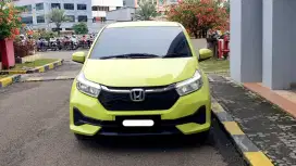 Km15ribu honda brio e cvt 2024 kuning cash kredit proses bisa