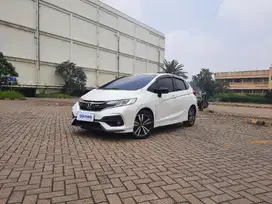 TDP 11JT Honda Jazz 1.5 RS Bensin-MT Putih 2020