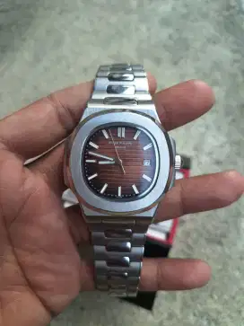 Patek pillip otomatis