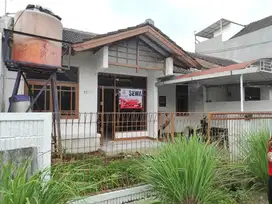 Rumah 3 kamar tidur di sayap jl Margacinta dekat ke Telkom University