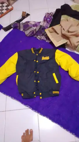 jaket warsiti size L