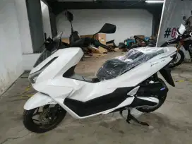 HONDA PCX 160 ABS WHOTE