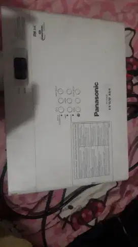 Jual Proyektor Panansonic VX420 XGA