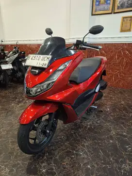 DP PROMO 500 RB HONDA PCX 160 CBS 2023 . RUMAH KONTRAK BISA KREDIT