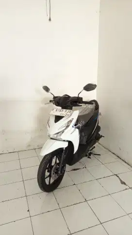 Honda beat sporty cbs like new
