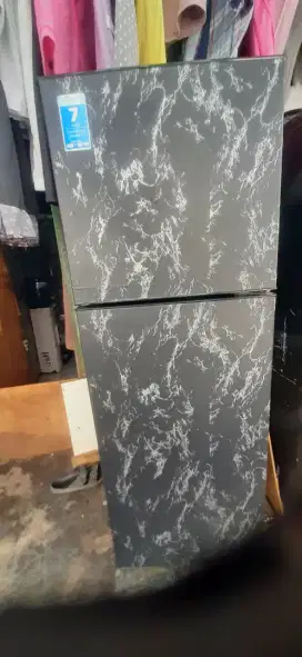 Kulkas 1 Pintu AQUA GRATIS ANTAR