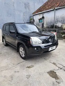 Nissan X-Trail 2009 Bensin