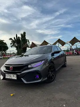 Honda Civic Turbo Hatcback 2018