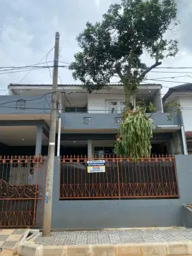 Rumah Disewakan pertahun