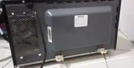 Oven mikrowev sharp